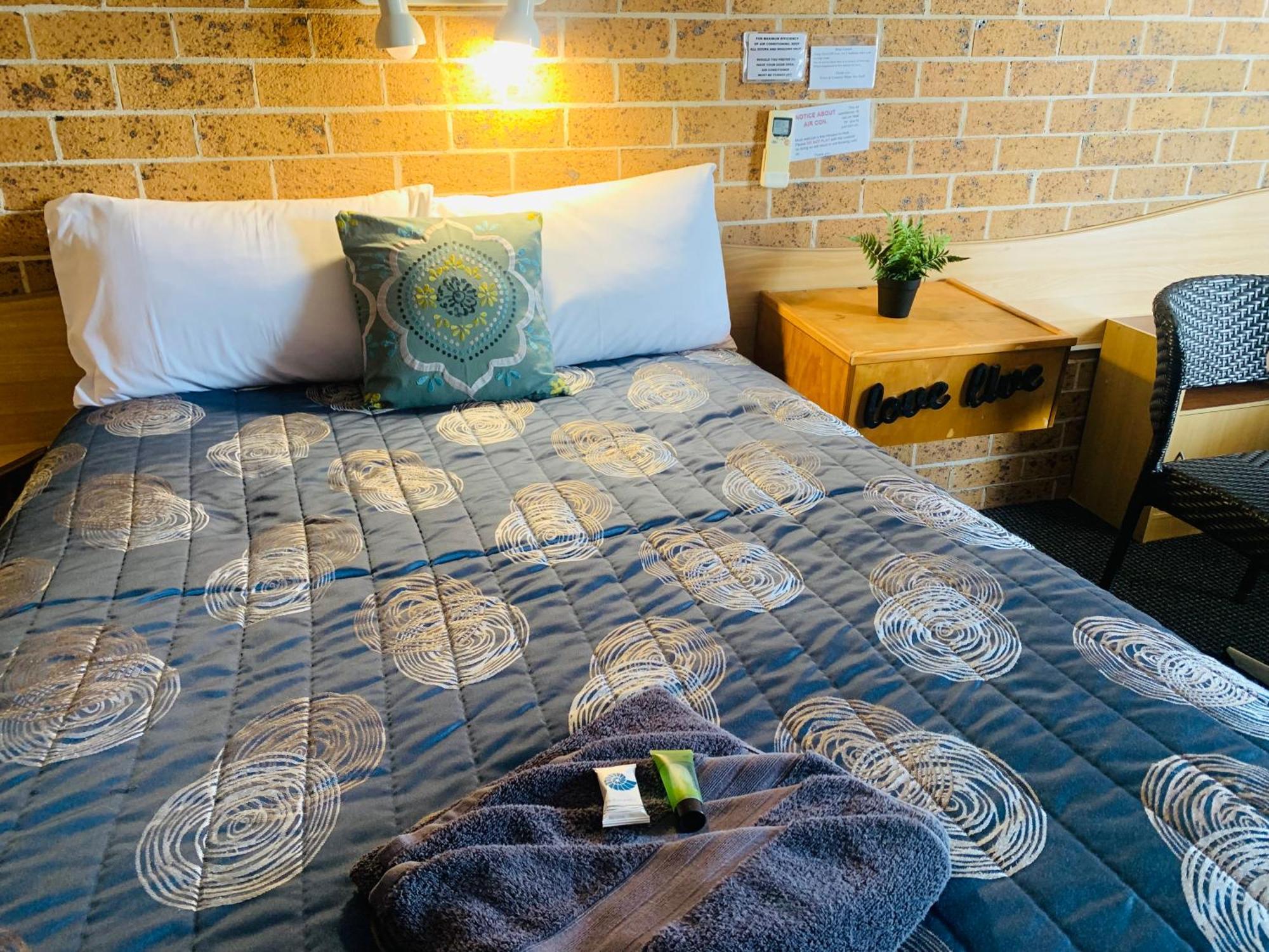 Town And Country Motor Inn Tamworth Esterno foto