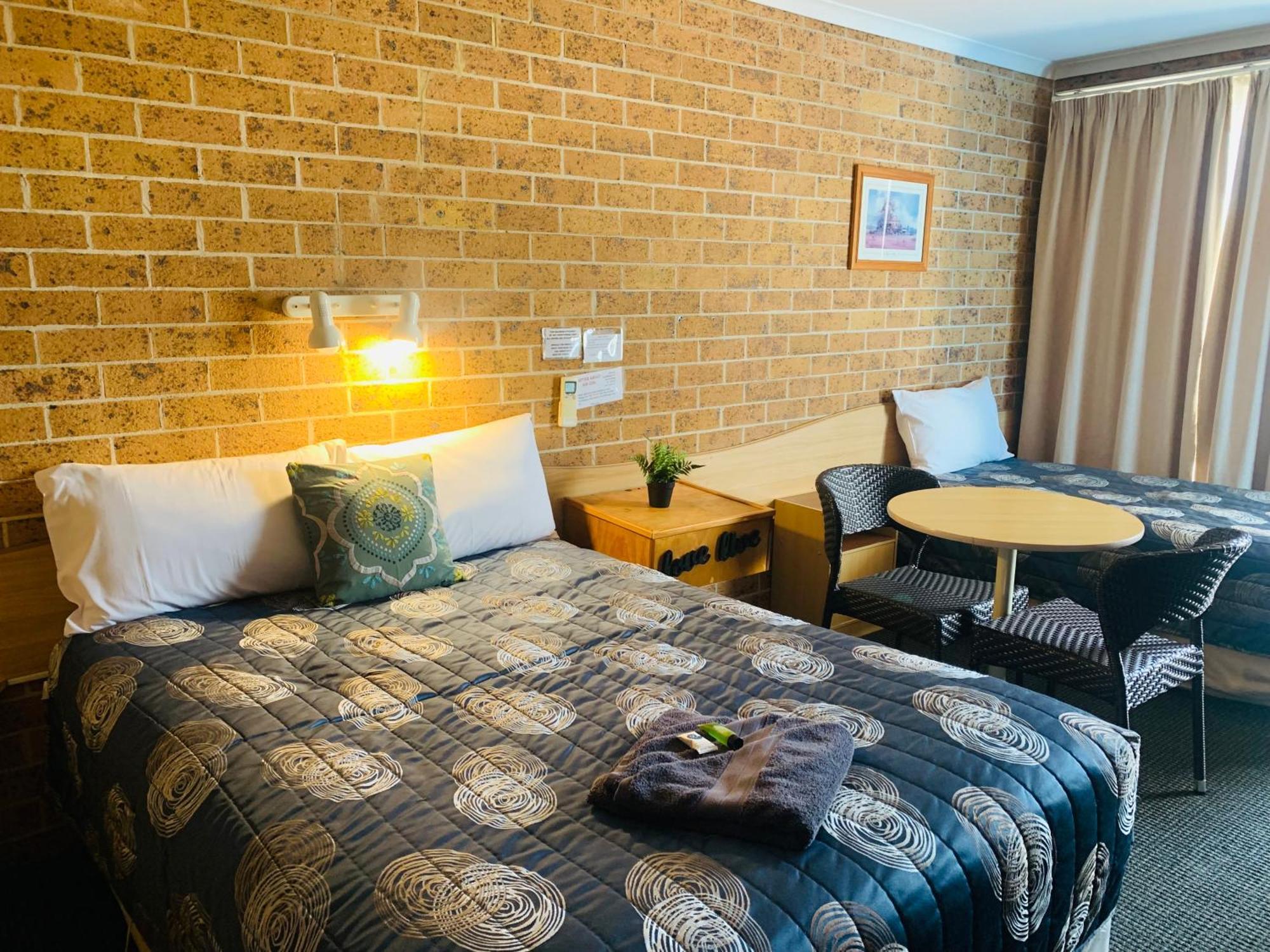 Town And Country Motor Inn Tamworth Esterno foto