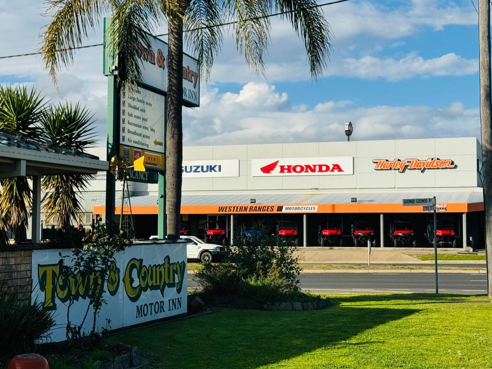 Town And Country Motor Inn Tamworth Esterno foto