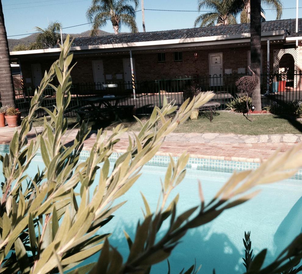 Town And Country Motor Inn Tamworth Esterno foto